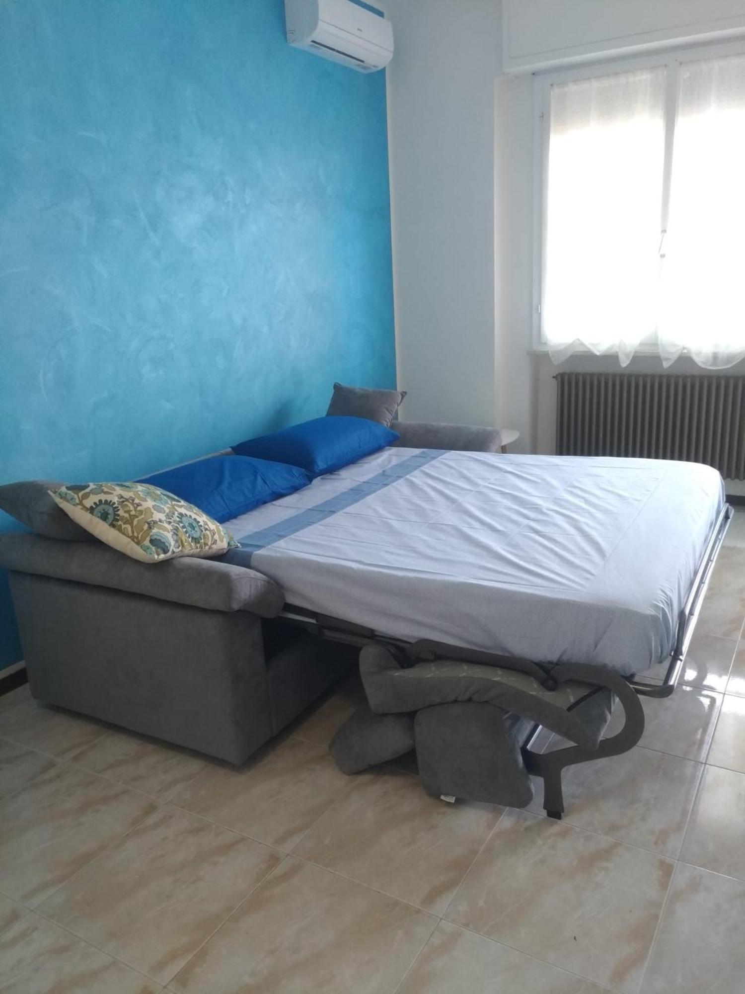 פסארו Appartamento Azzurro מראה חיצוני תמונה